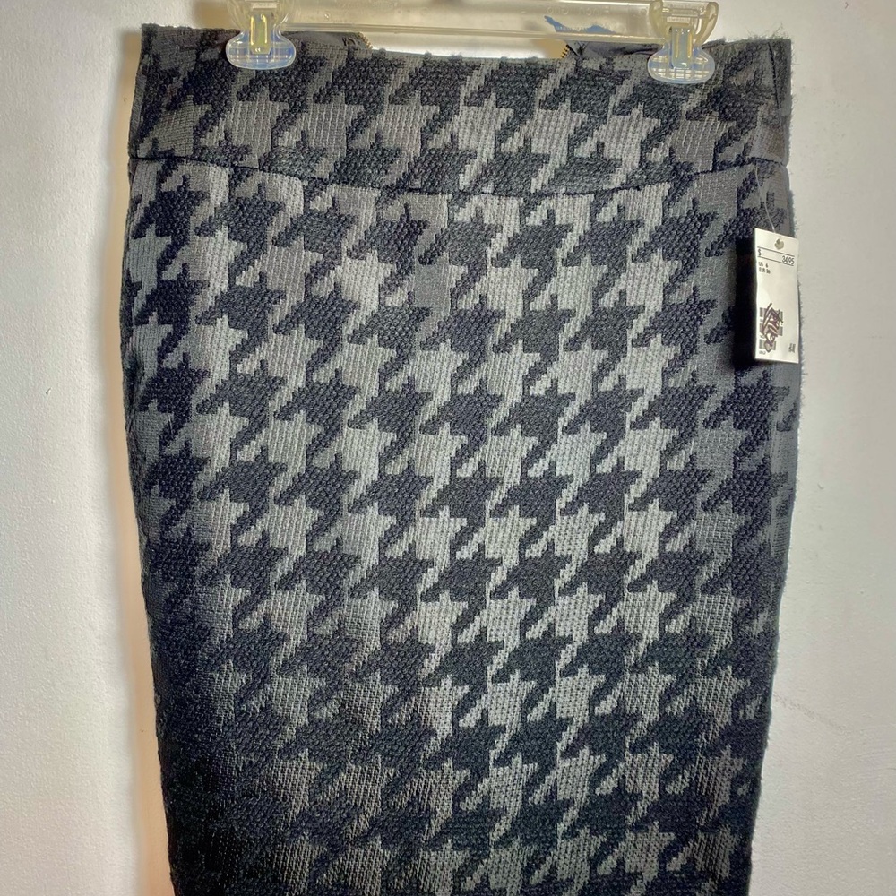 H&M Women’s Size 6 Houndstooth Print Pencil Skirt